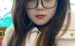 王者荣耀镜被捅哭还流东西